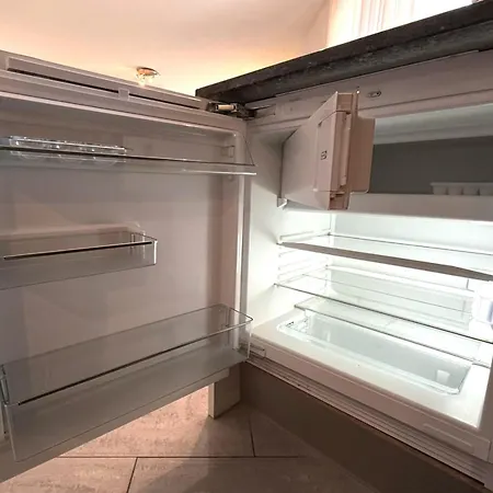 Apartment Chateau 01 *