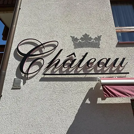 Château 01 *